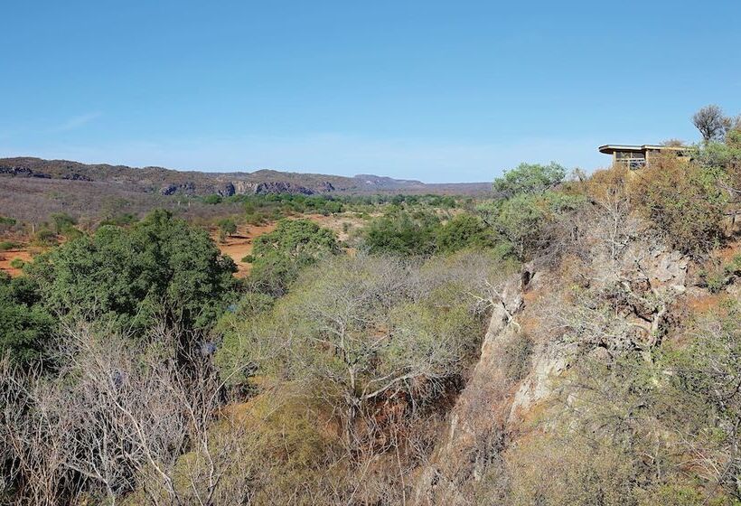 ホテル The Outpost & Pel S Post