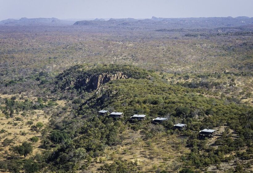 ホテル The Outpost & Pel S Post