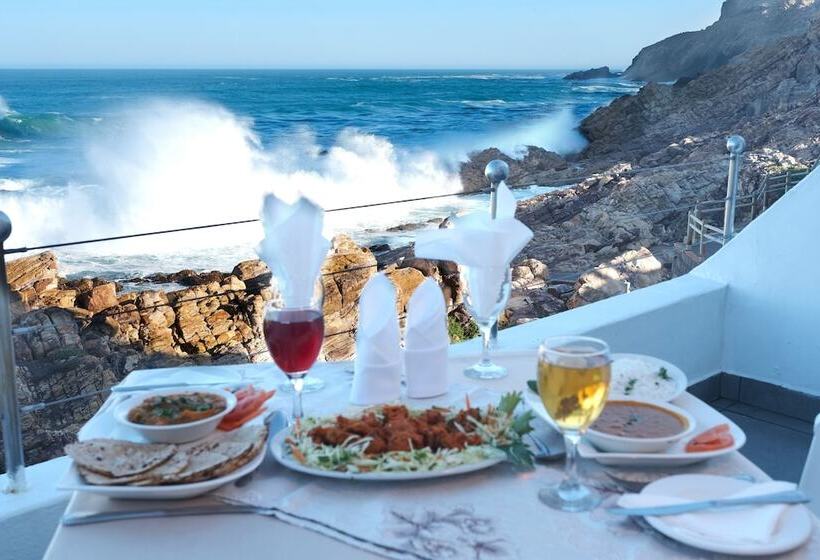 The Point Hotel & Spa