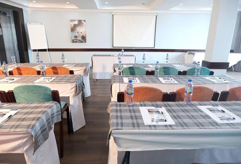 The Point Hotel & Spa