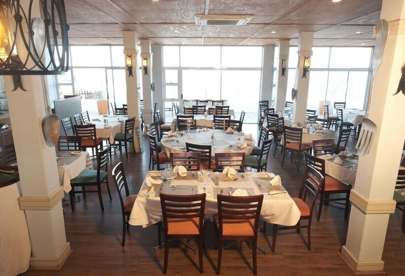 The Point Hotel & Spa