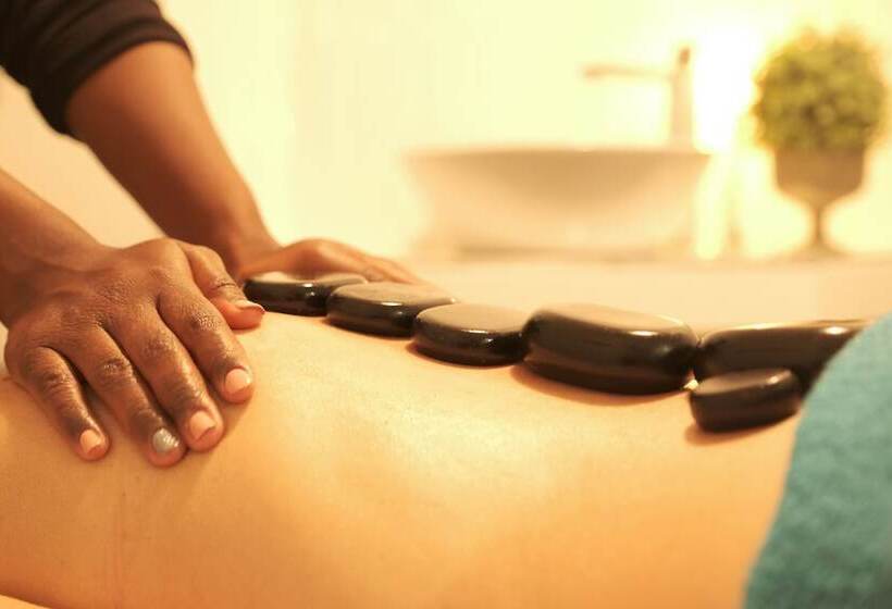 The Point Hotel & Spa