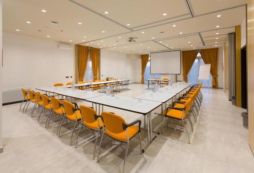 酒店 Unaway Cesena Nord