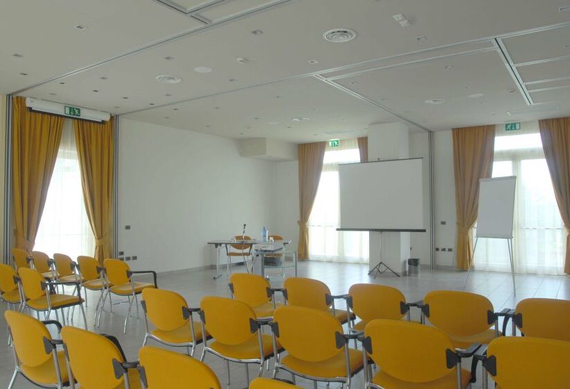 酒店 Unaway Cesena Nord