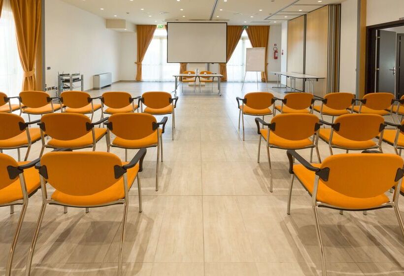 酒店 Unaway Cesena Nord