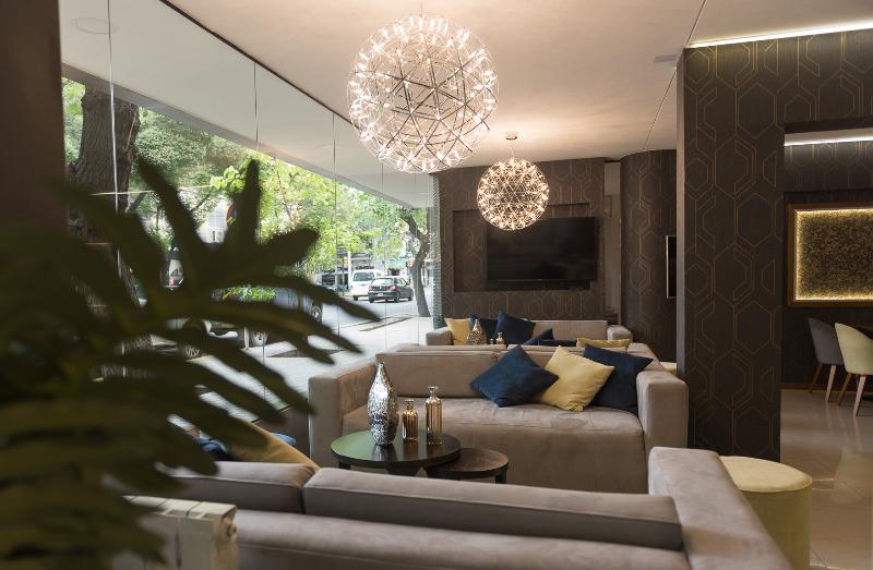 فندق Urbana Class