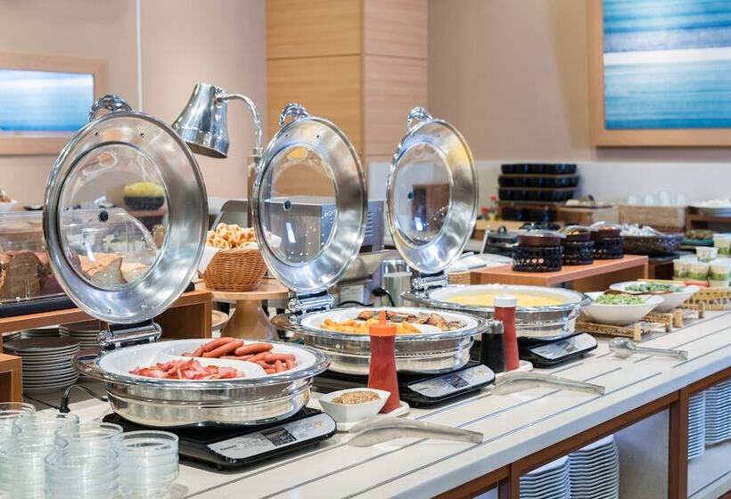 Vessel Hotel Ishigakijima