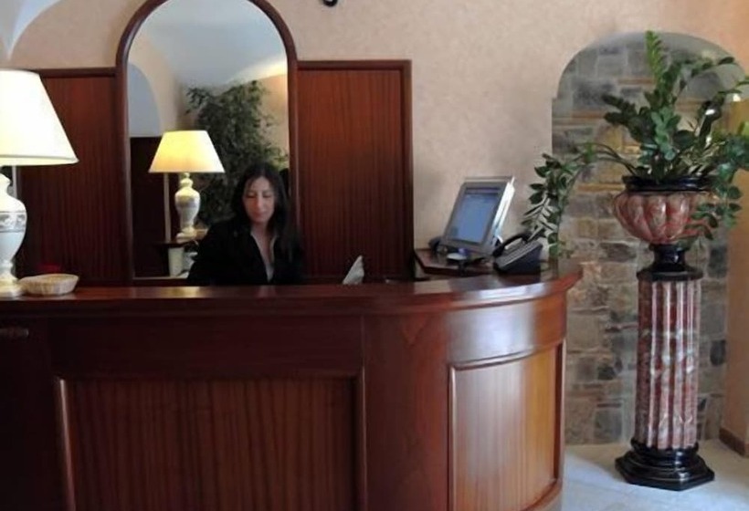 ホテル Villa Maria