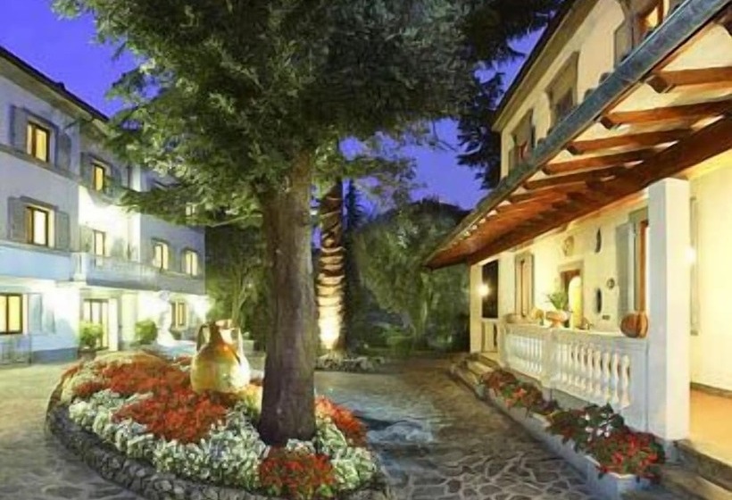 ホテル Villa Maria