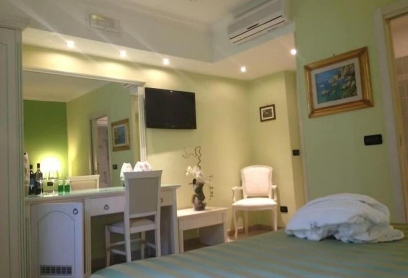 ホテル Villa Maria