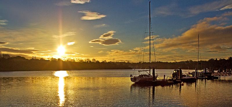 هتل Waterford Marina