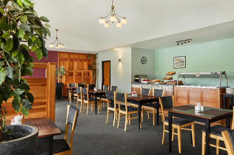 هتل Waterford Marina