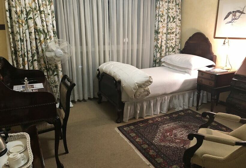 בית מלון כפרי Whistletree Manor Boutique