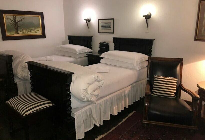 فندق Whistletree Manor Boutique