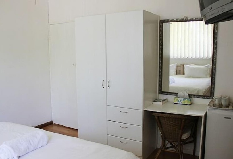 فندق Winelands Lodge