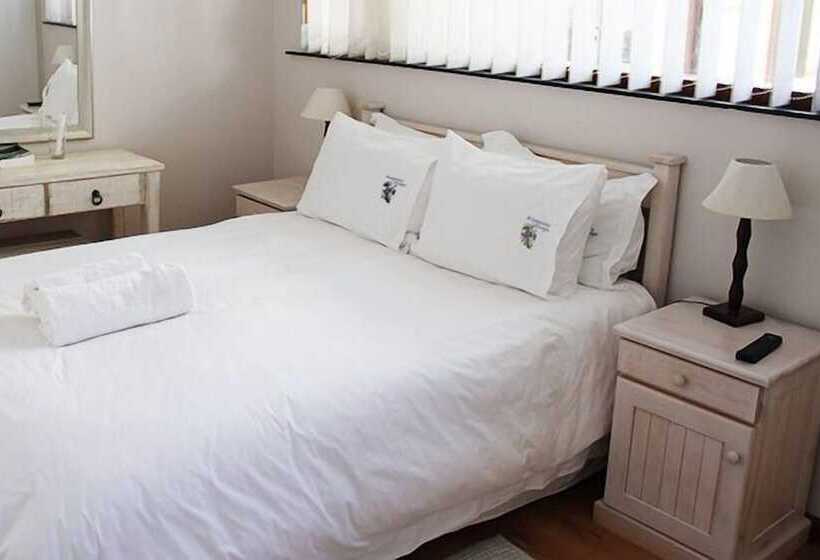 فندق Winelands Lodge