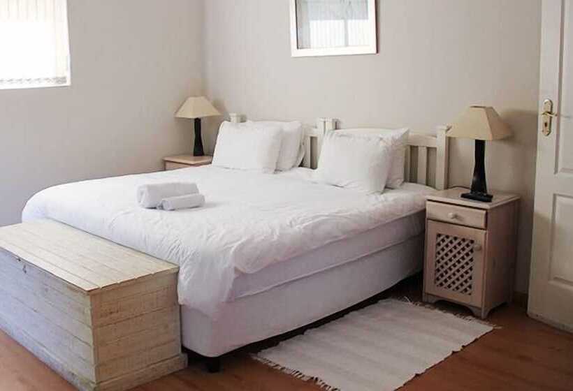 فندق Winelands Lodge