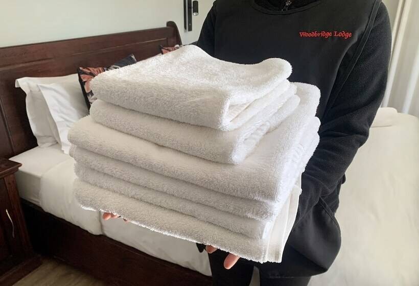 فندق Woodbridge Lodge