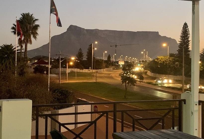 فندق Woodbridge Lodge