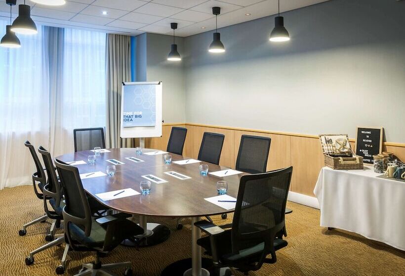 Novotel Reading Centre