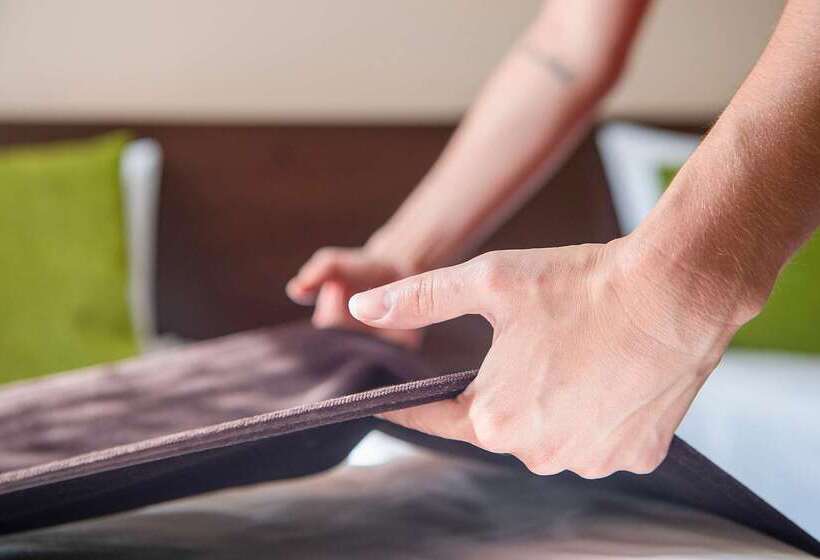 The Originals City, Hôtel Ascotel, Lille Est Grand Stade