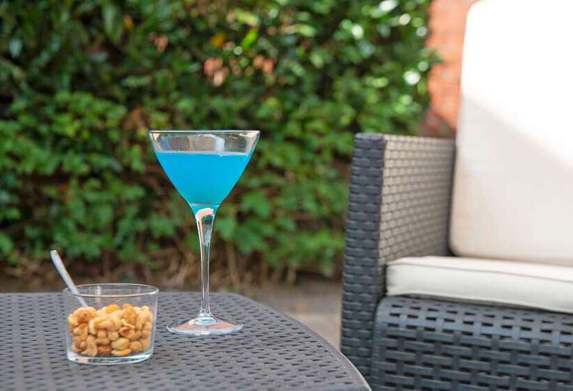 The Originals City, Hôtel Ascotel, Lille Est Grand Stade