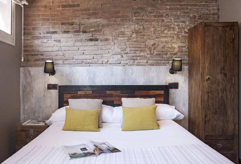 Ainb Born Dames Apartments