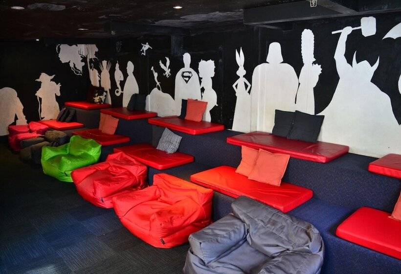 هاستل Maze Backpackers   Sydney