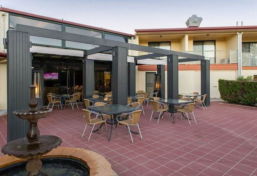 Alpha Hotel Canberra