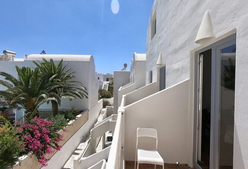 Anny Studios & Rooms Perissa Beach