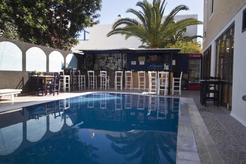 Anny Studios & Rooms Perissa Beach