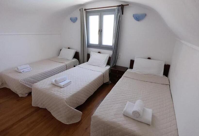 Anny Studios & Rooms Perissa Beach