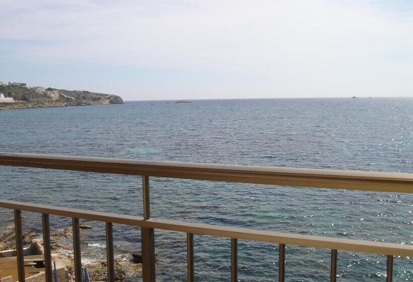 Apartamentos Llevant