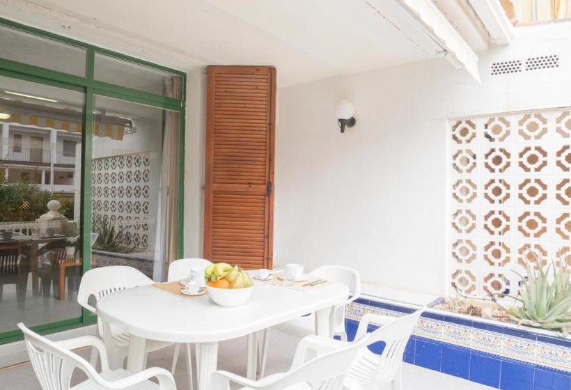 Apartamentos Sol y Mar