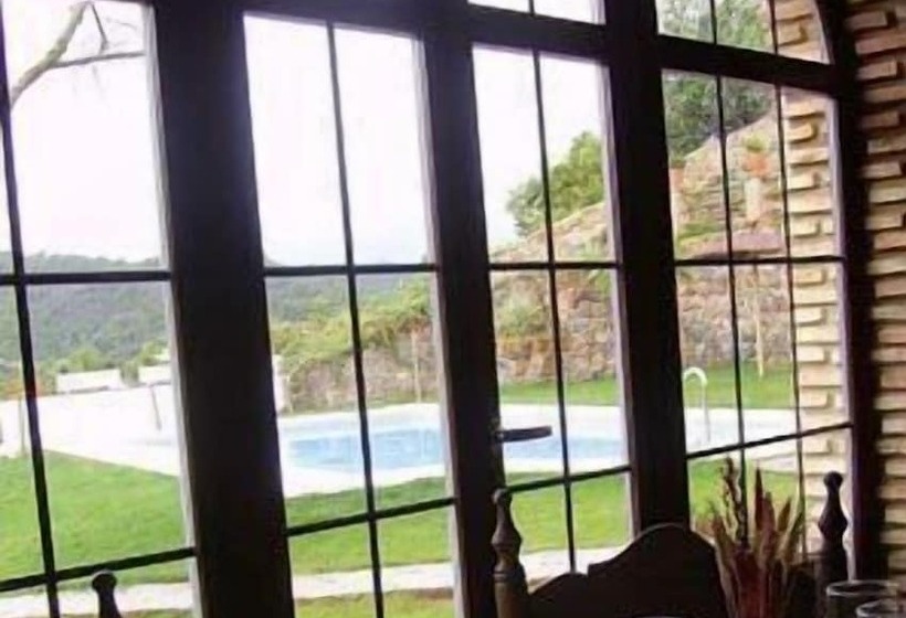 Aparthotel Rural 12 Caños