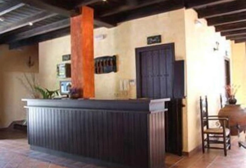 Aparthotel Rural 12 Caños