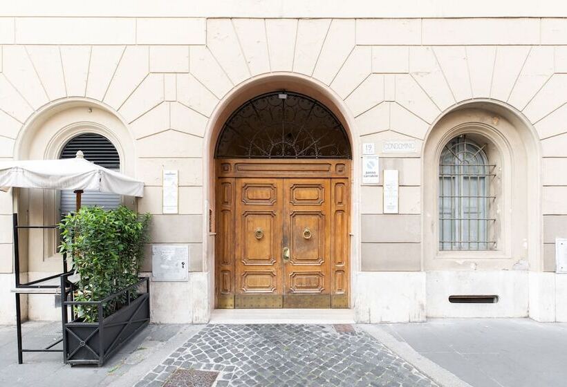 تختخواب و صبحانه Residenza Vaticana