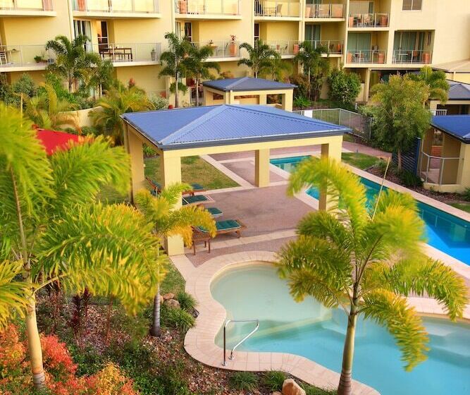 Caloundra Central Apartment Hotel Official