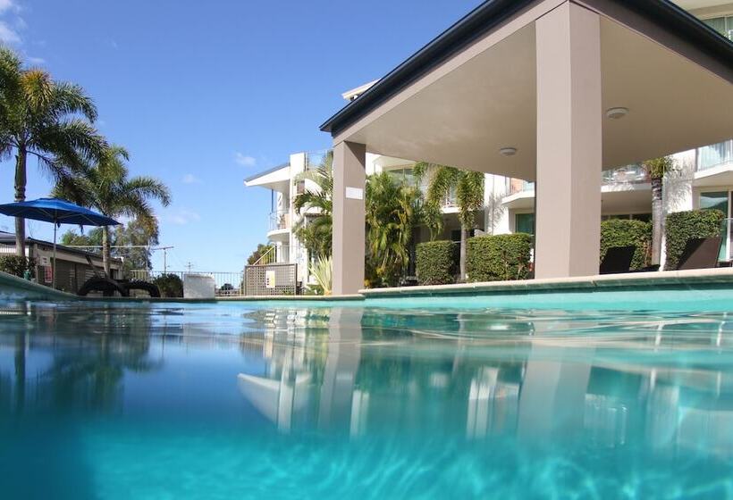 Caloundra Central Apartment Hotel Official