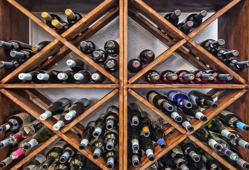 Cavo Bianco Boutique Hotel & Spa