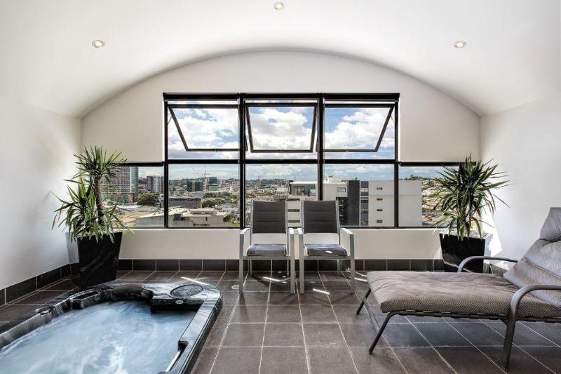 Central Brunswick Apartment