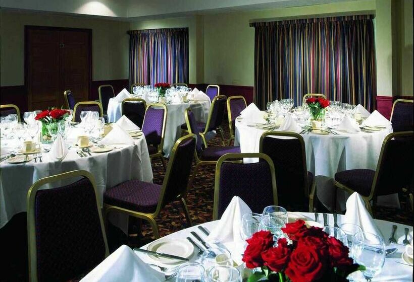 ホテル Chichester Park