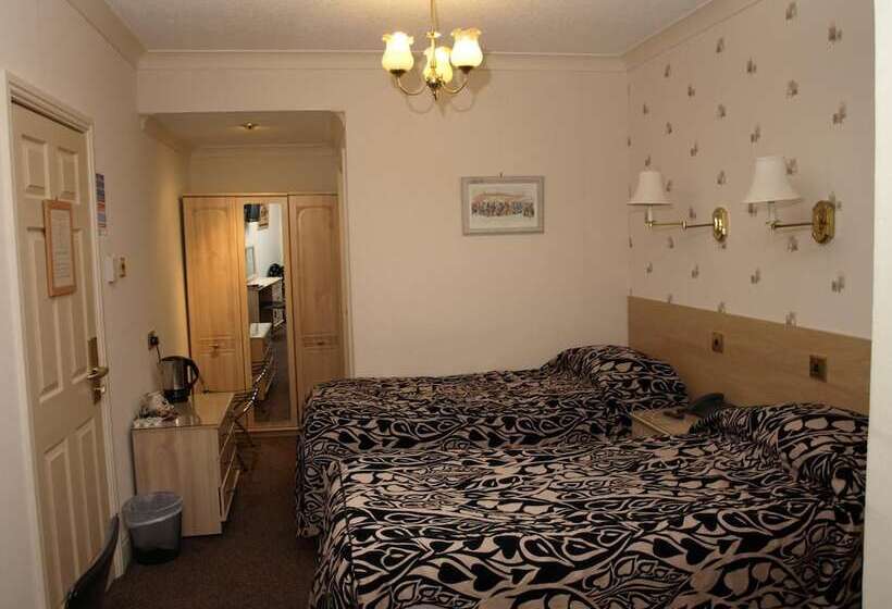 Clifton Park Hotel   Exclusive To Adults