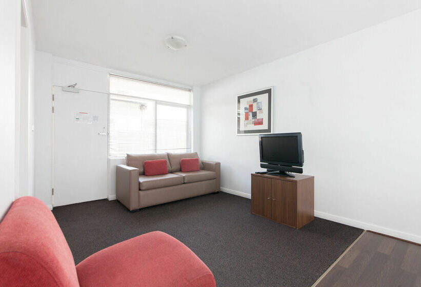 Easystay Apartments Raglan Street