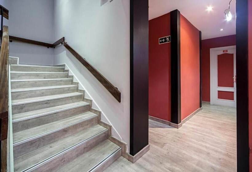 Hostal Inter Plaza Mayor Auto Check In