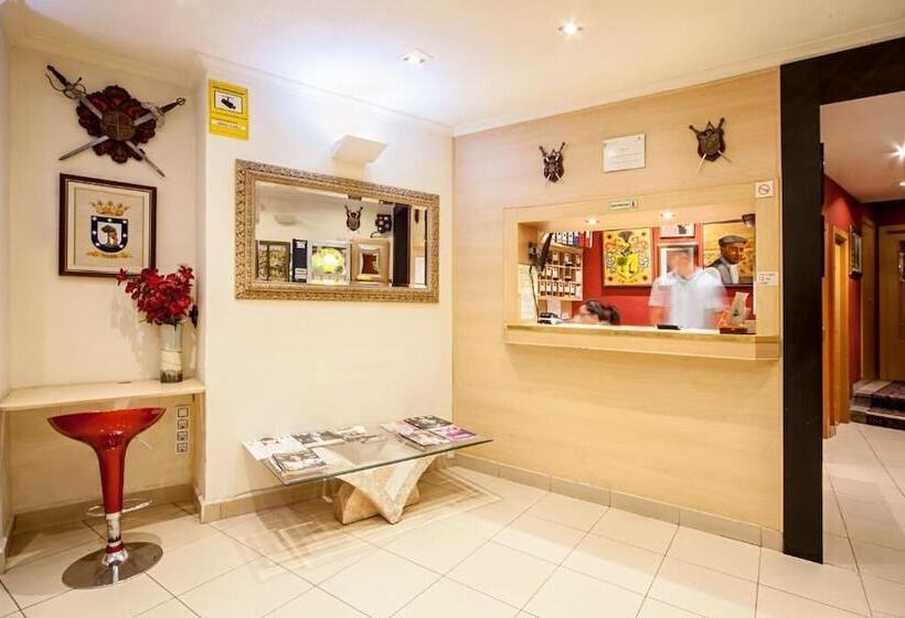 Hostal Inter Plaza Mayor Auto Check In