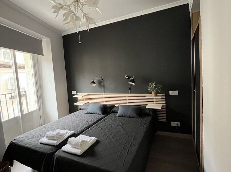 Hostal Inter Plaza Mayor Auto Check In