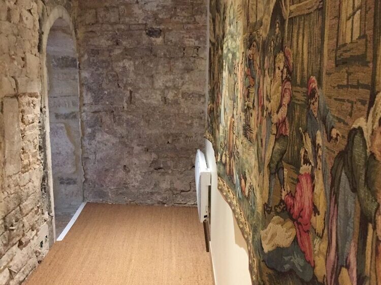 فندق Abbaye De Maizieres