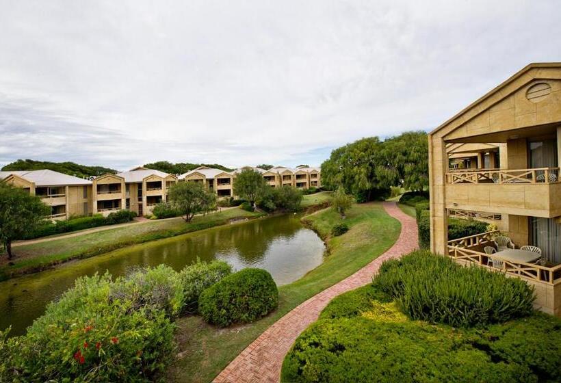 فندق Abbey Beach Resort
