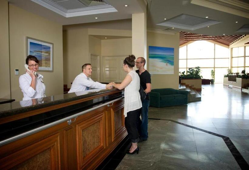 בית מלון כפרי Abbey Beach Resort